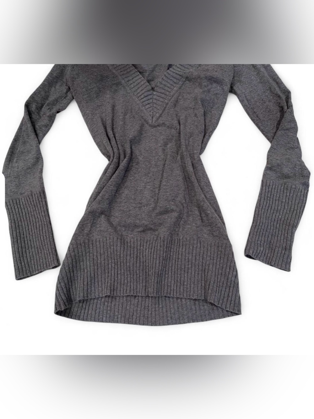 VTG American Eagle Outfitters Size Large Grey V-Neck Long Sleeve Sweater top - Picture 5 of 10